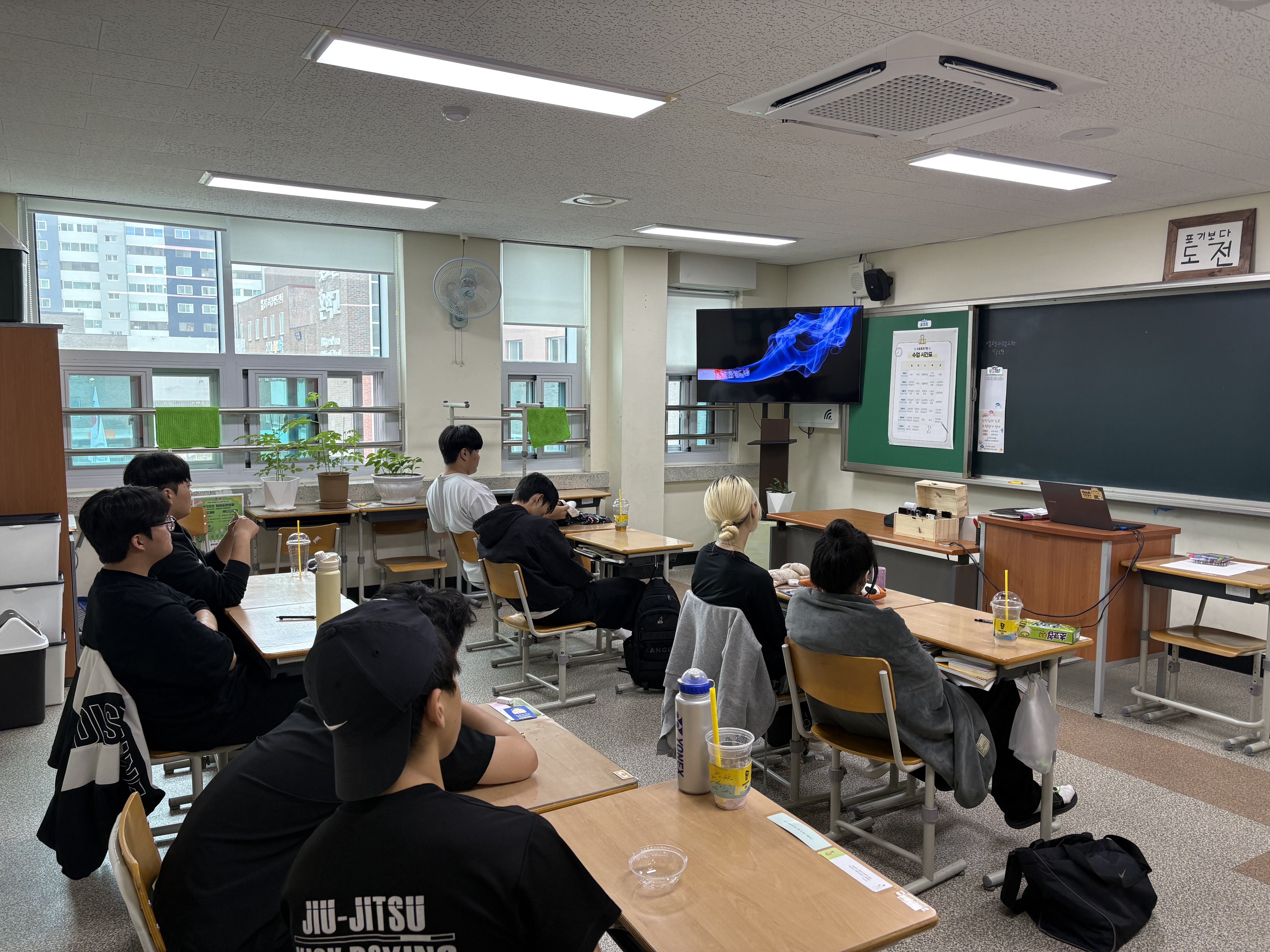 KakaoTalk_20260528_112618260_02.jpg