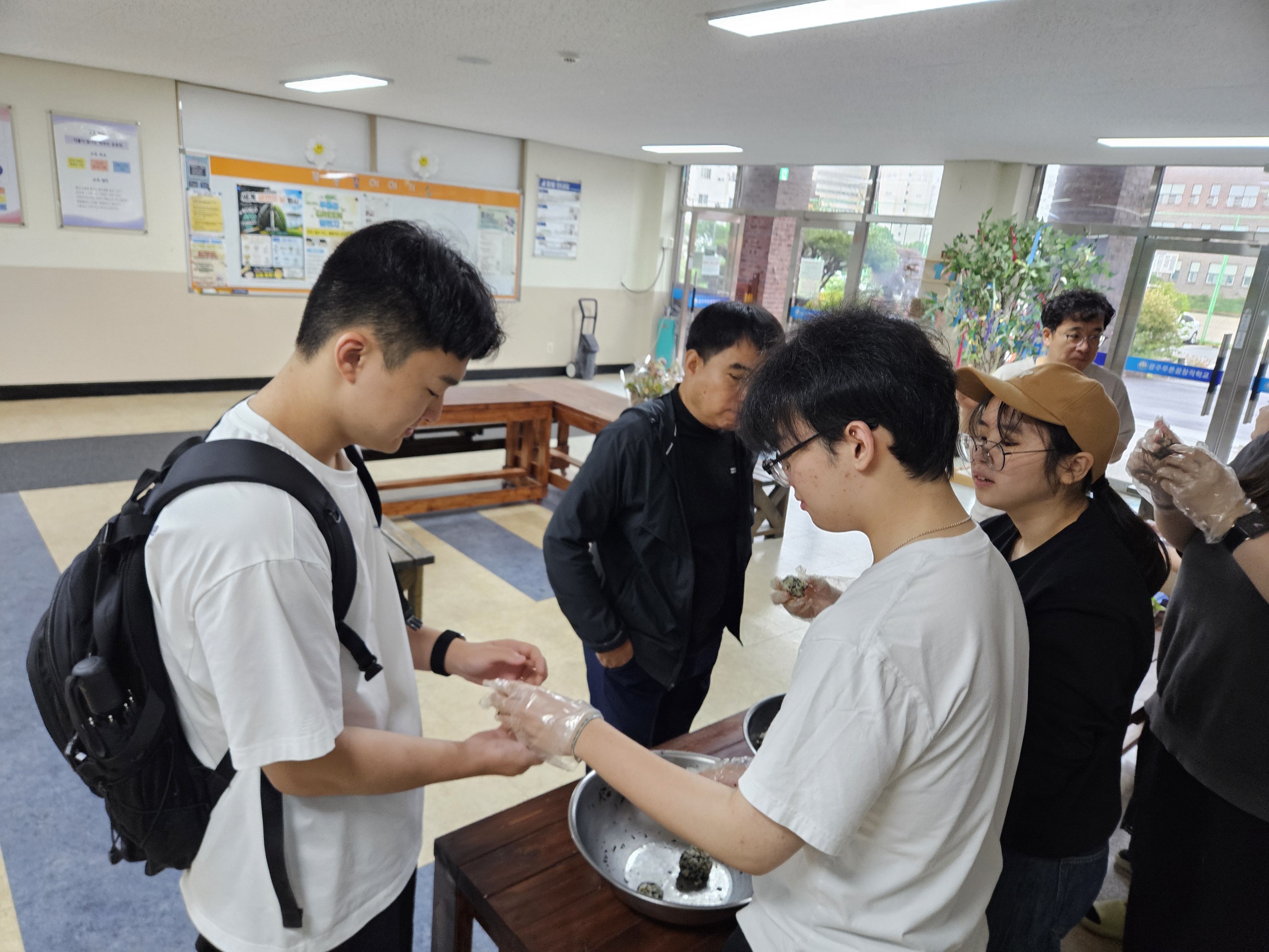 KakaoTalk_20260528_111745150_06.jpg