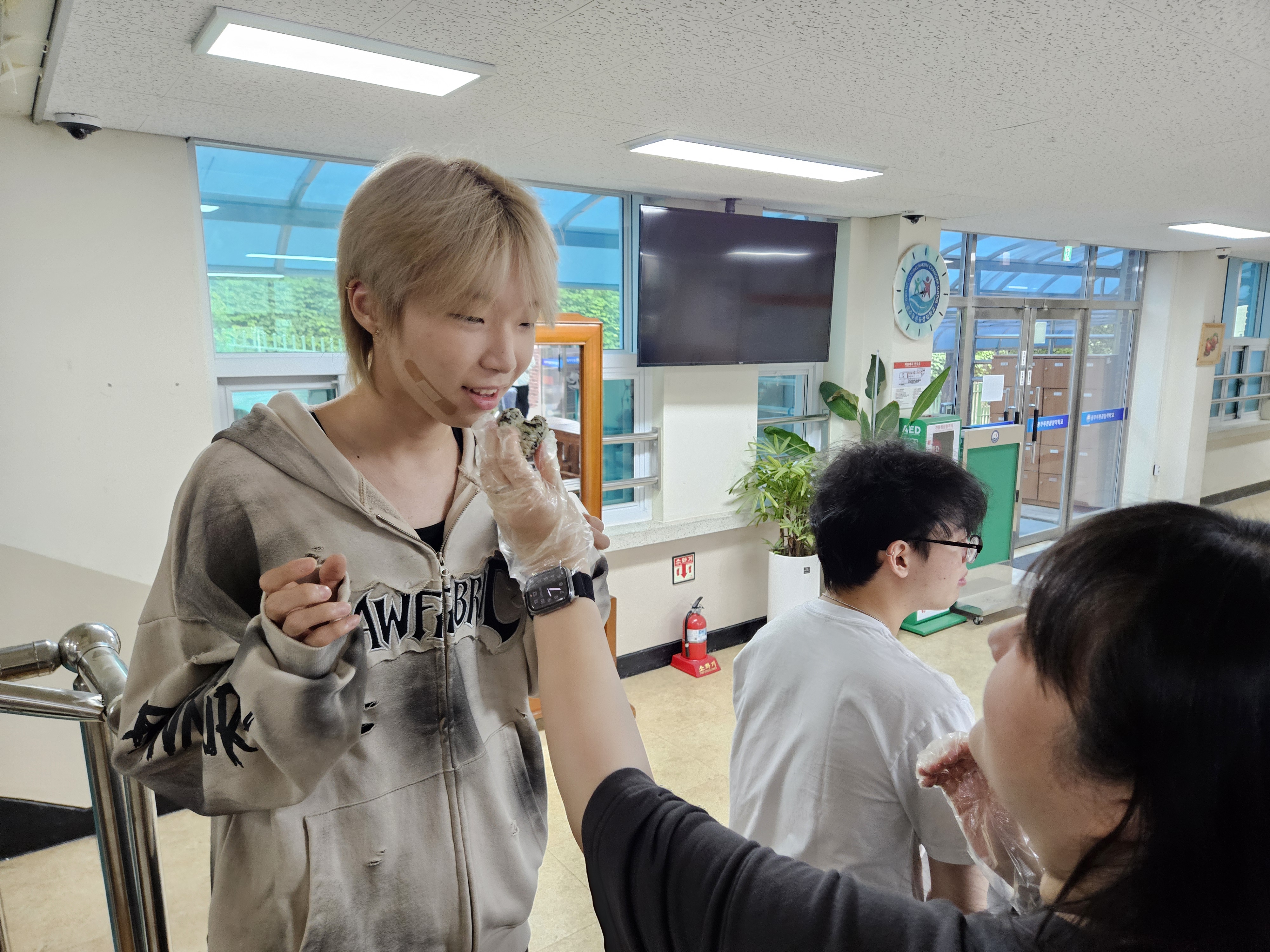 KakaoTalk_20260528_111745150_05.jpg