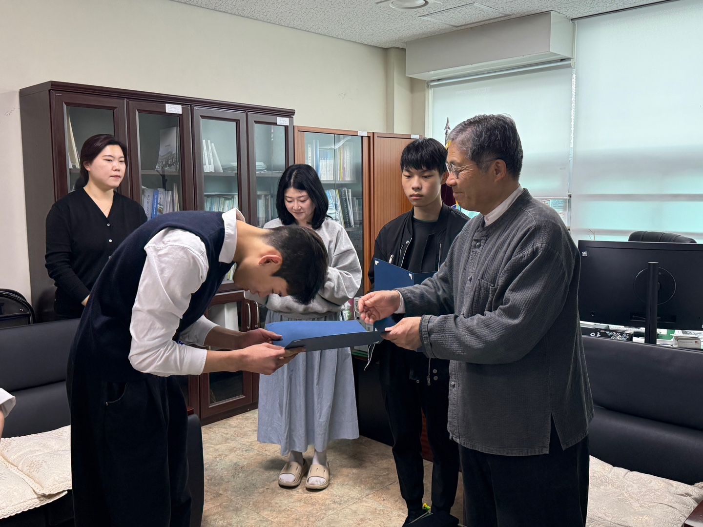 KakaoTalk_20250428_103739571_01.jpg
