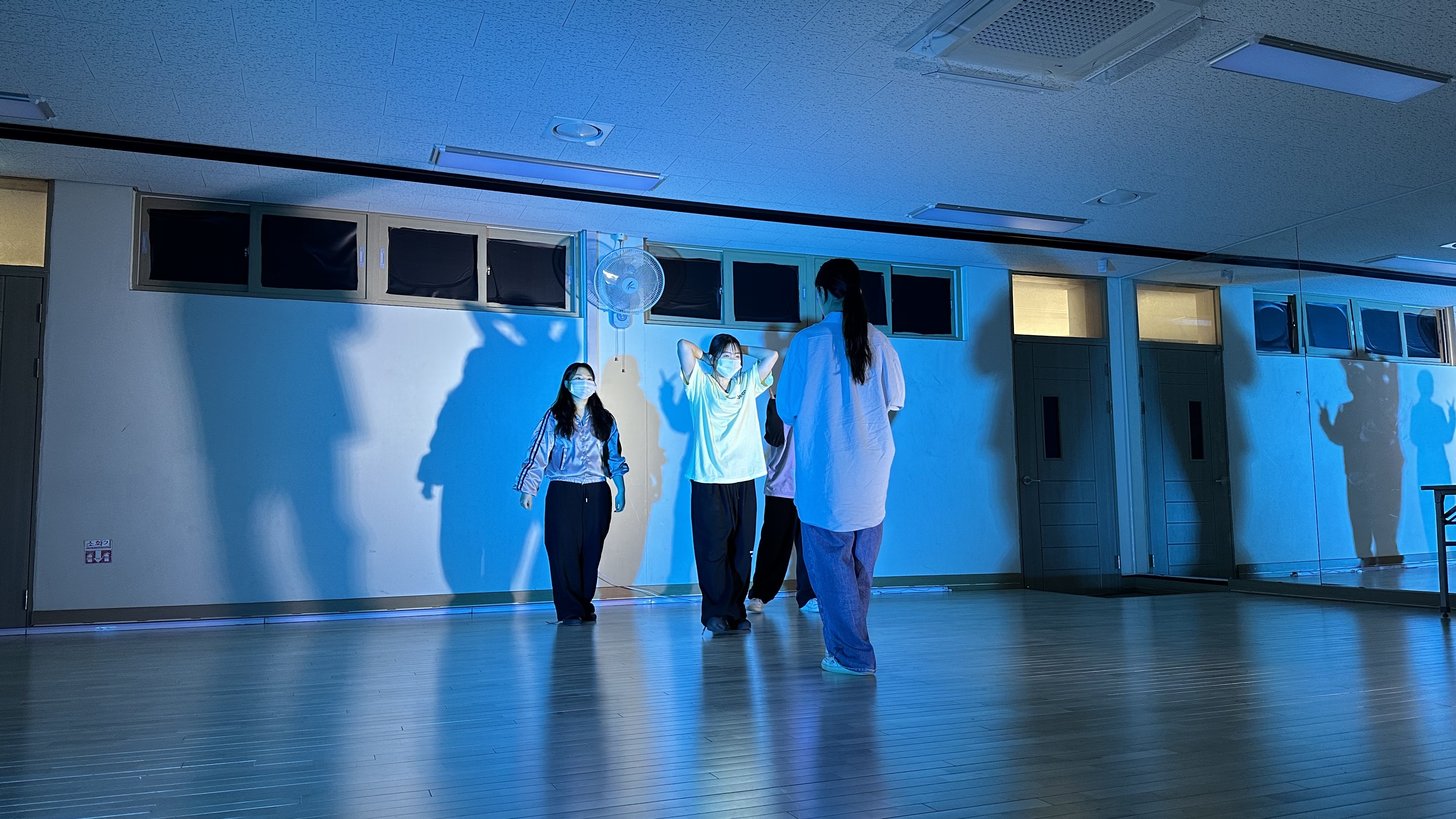 예술창작과5 (1).jpg