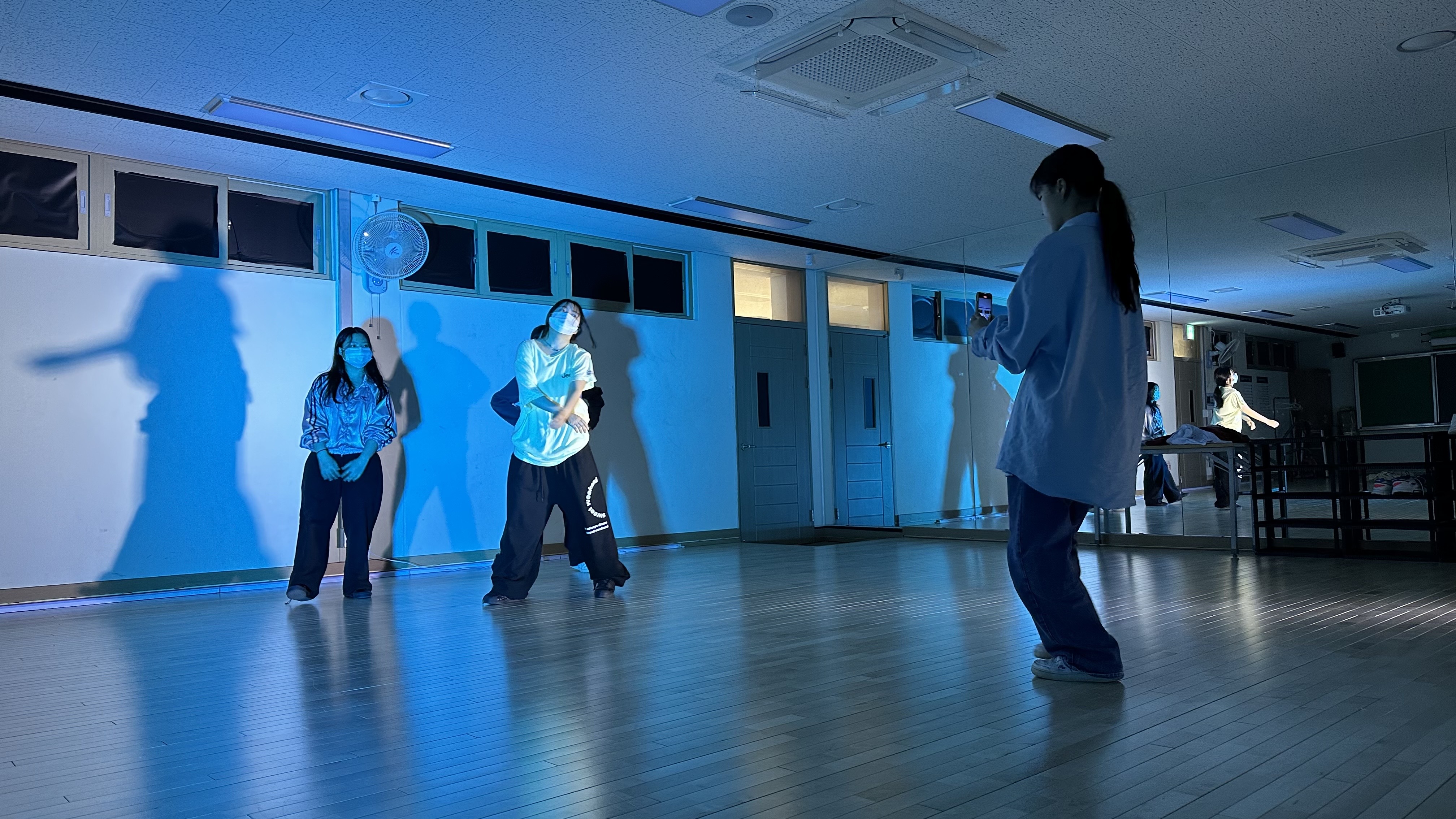 예술창작과5 (2).jpg