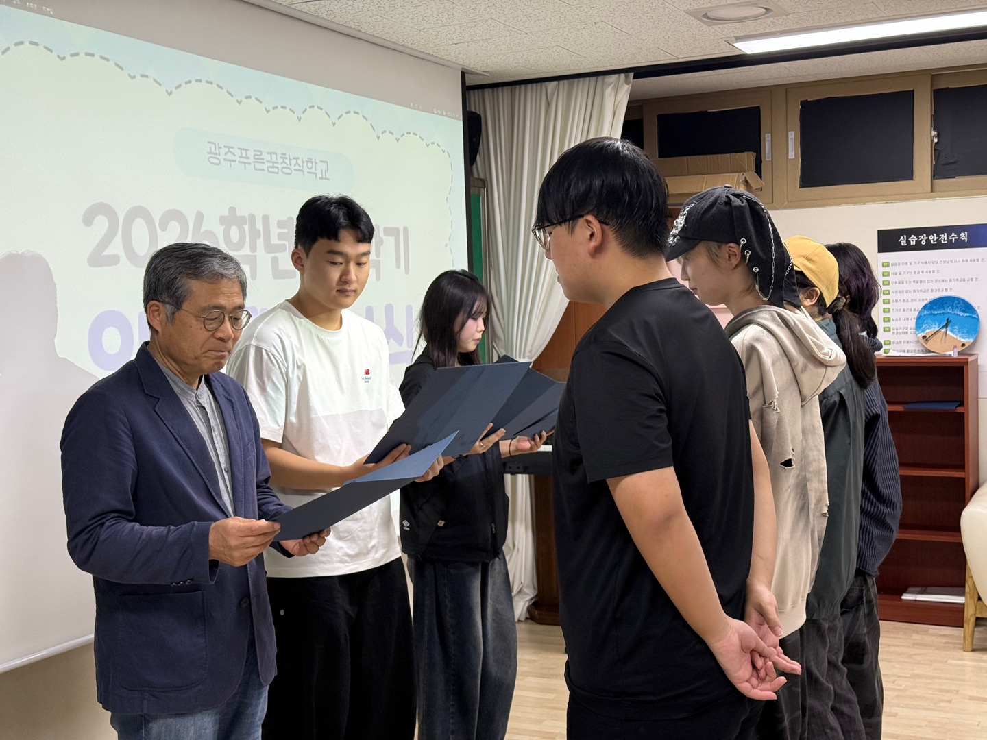 KakaoTalk_20260618_185536272_17.jpg